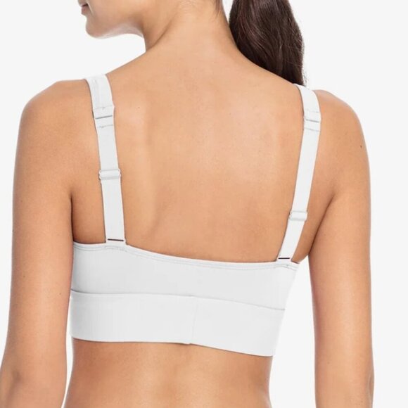 NWT Robin Piccone Women's Ava Knot Bikini Top in White Size Medium - Picture 2 of 6